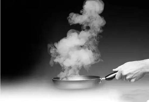 厨房的油烟是如何形成的？油烟有哪些危害呢？